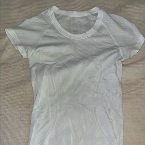 Lululemon Swiftly Tech Tee